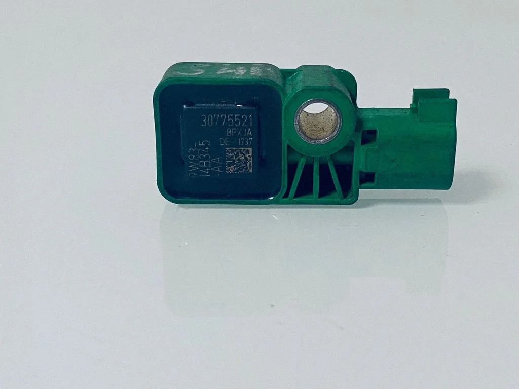 Drošības spilvenu trieciena sensors