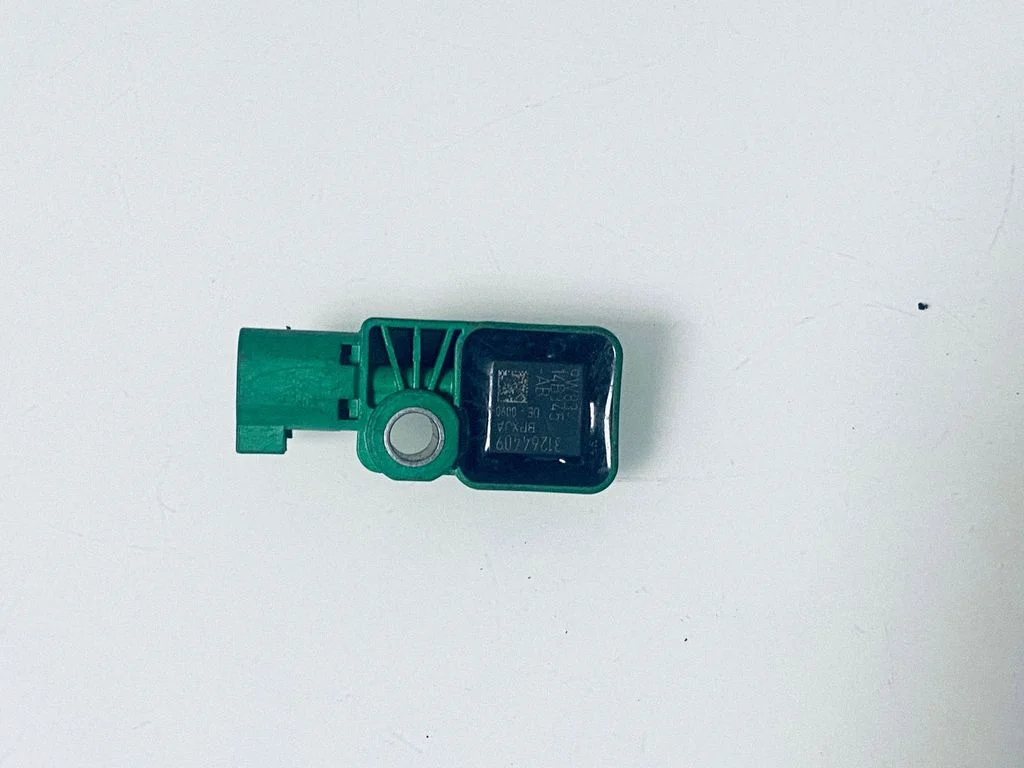 Drošības spilvenu trieciena sensors