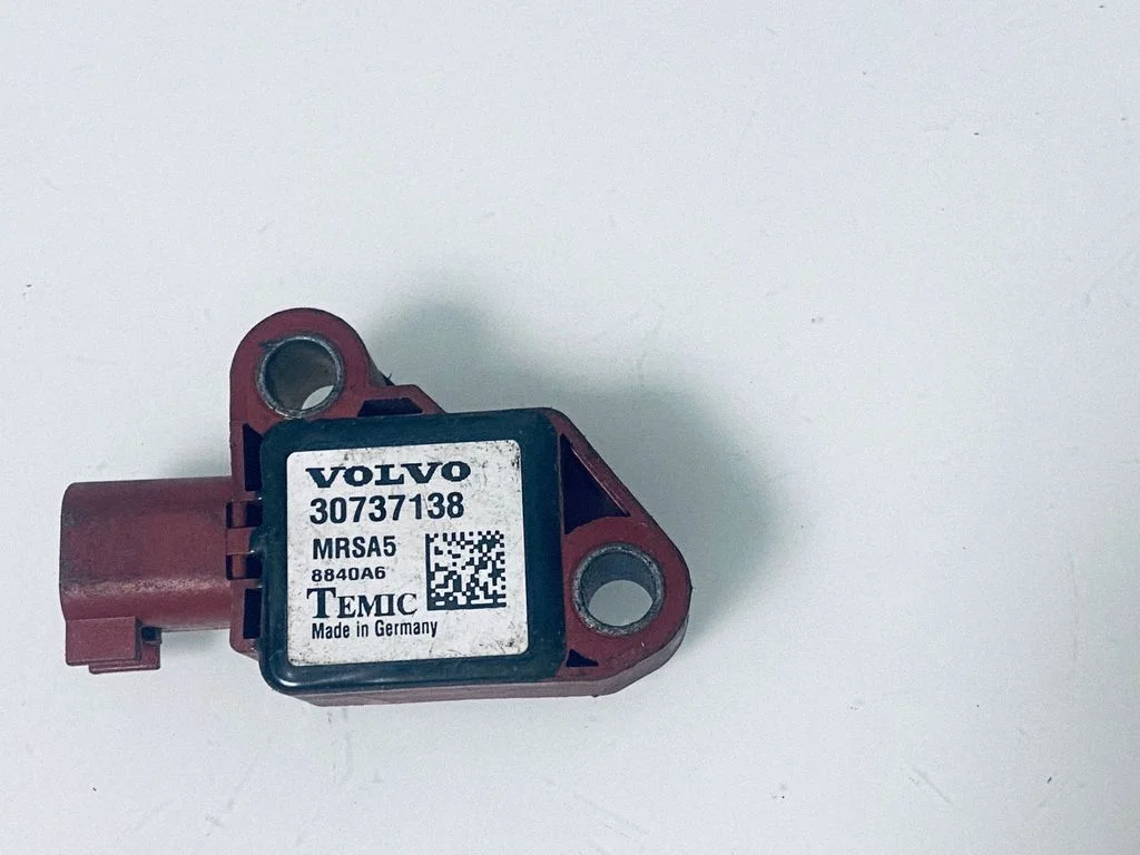 Airbag deployment crash/impact sensor