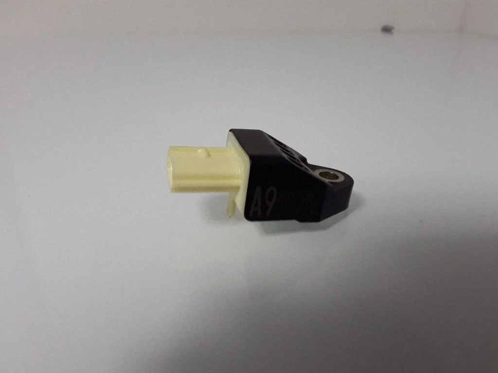 Airbag deployment crash/impact sensor 8983175010