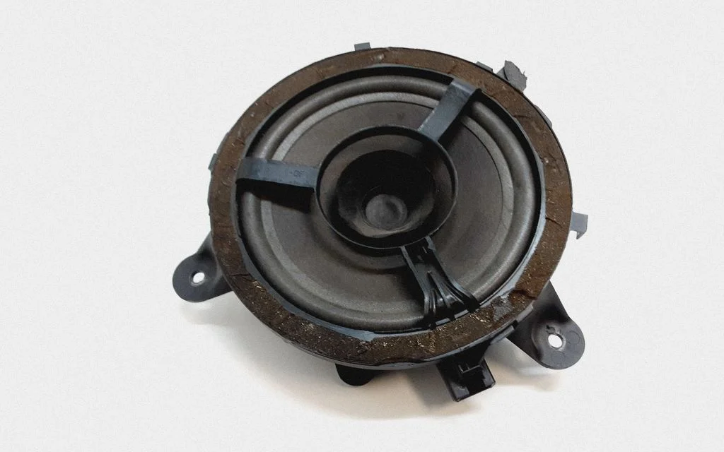 Rear door speaker 30679508