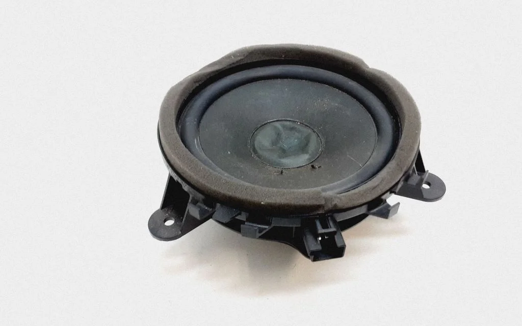 Rear door speaker 30657445