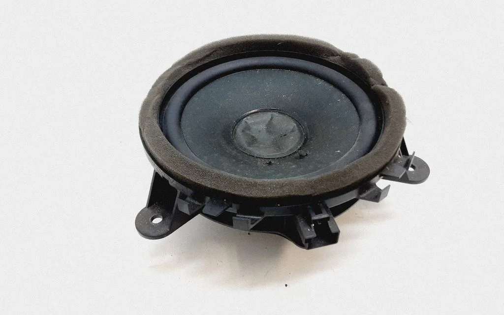 Rear door speaker 30657445