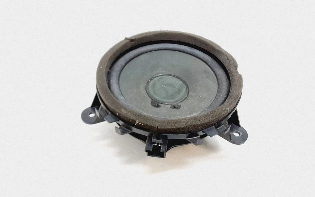 Rear door speaker 30657445