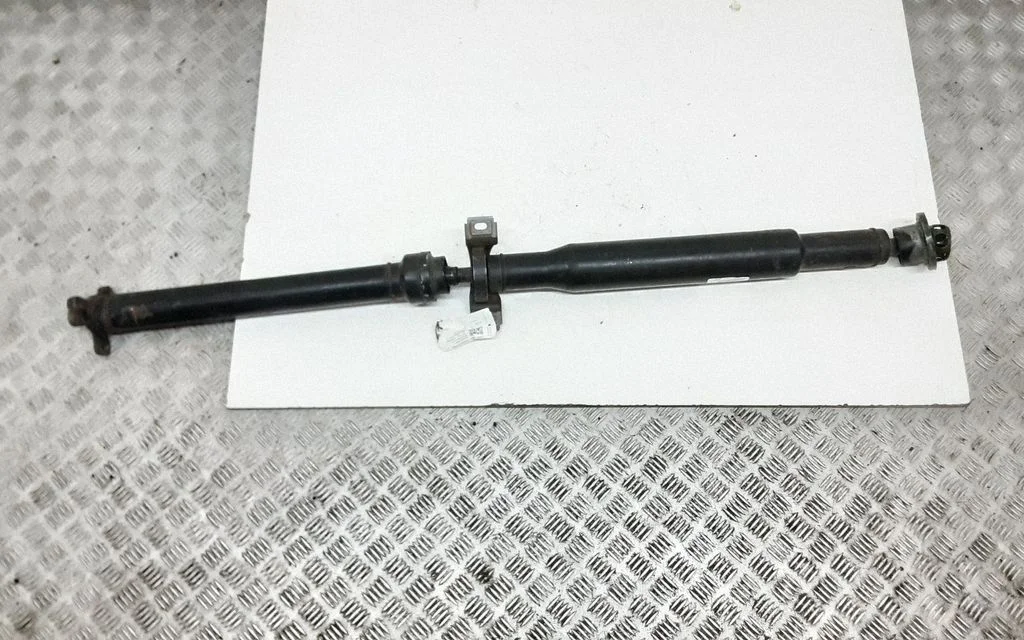 Kardaanvõll (komplekt) A1664105900