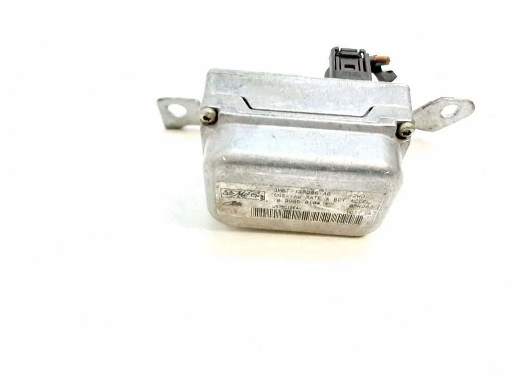 ESP acceleration yaw rate sensor – Volvo V50 (2004-2007)