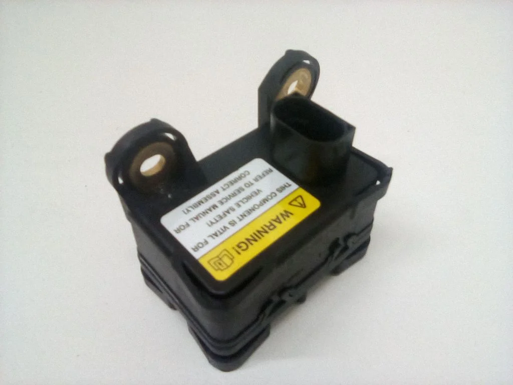 ESP acceleration yaw rate sensor