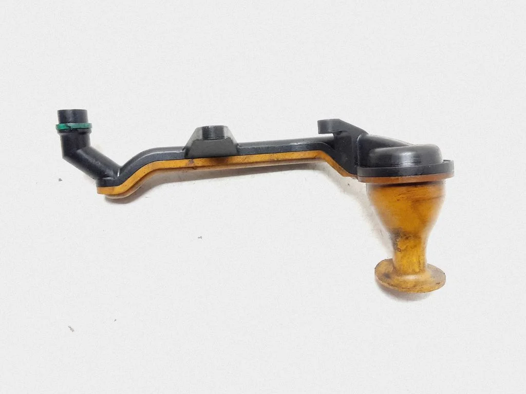 Oil sump strainer pipe – Volvo XC90 (2003-2006)