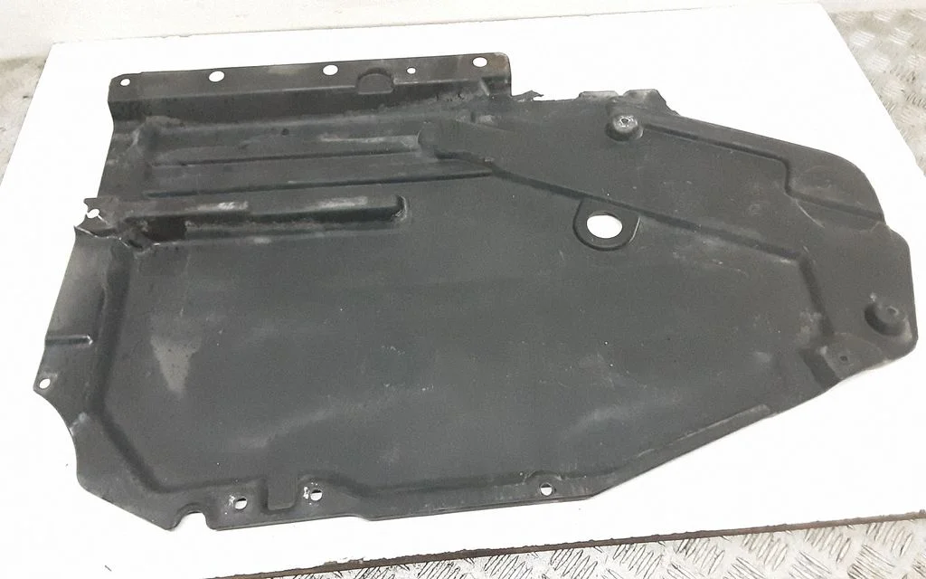 Rear underbody cover/under tray 7158406