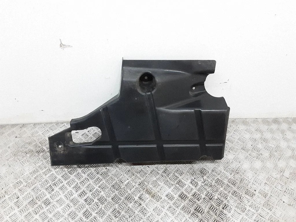 Rear underbody cover/under tray DG9311779