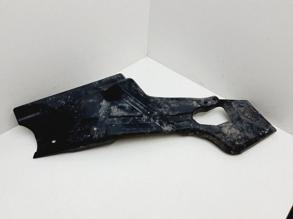 Rear underbody cover/under tray DG9311778