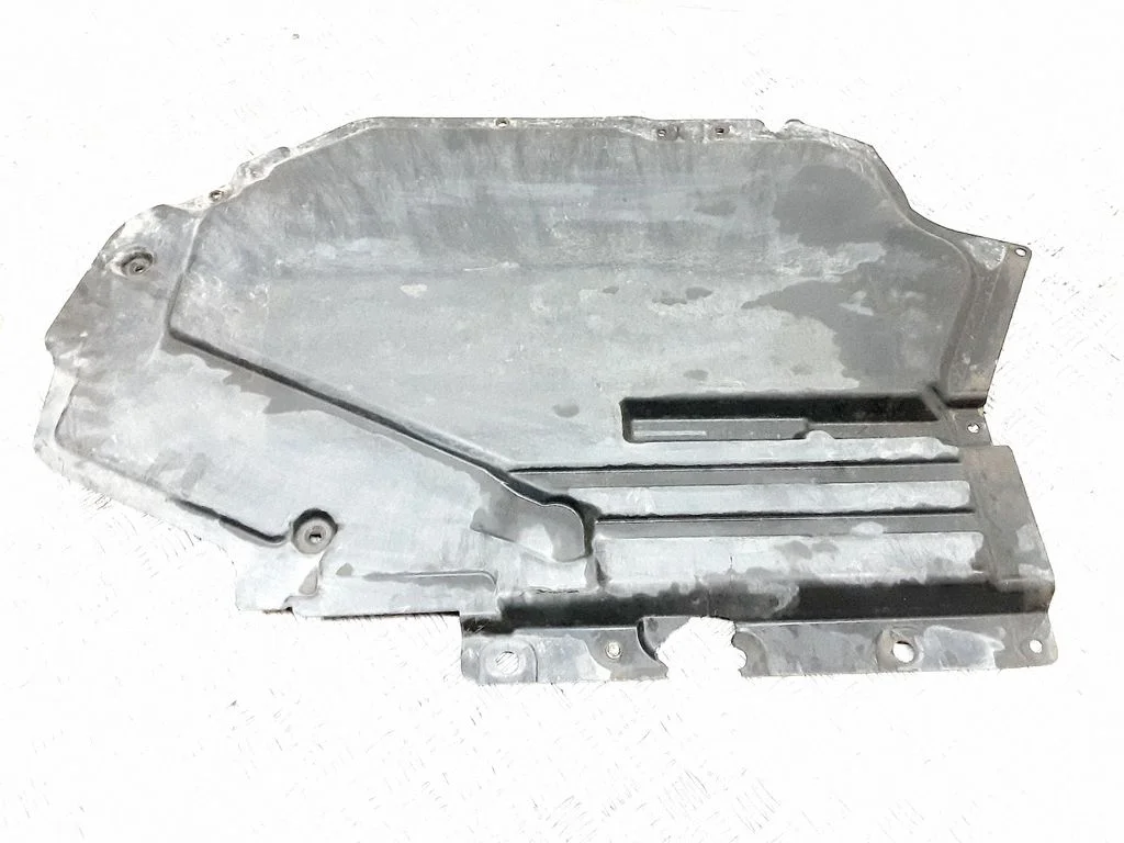 Rear underbody cover/under tray 7158405