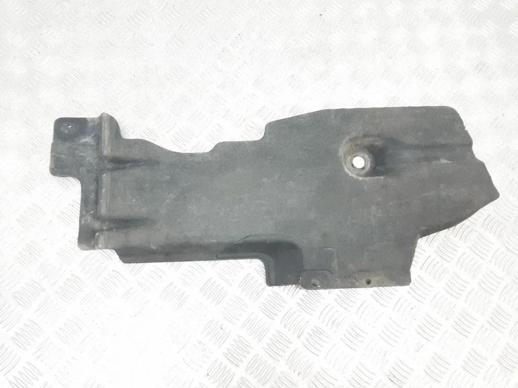 Rear underbody cover/under tray 31383377