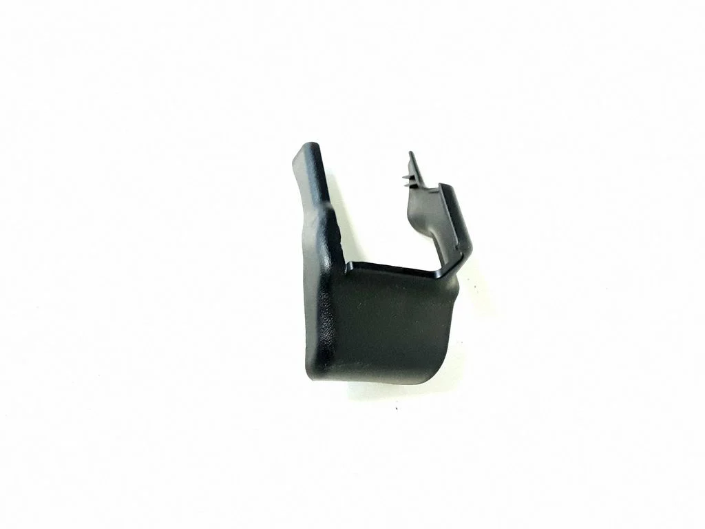 Front driver seat rail trim – Toyota RAV 4 (XA40) (2012-2018)