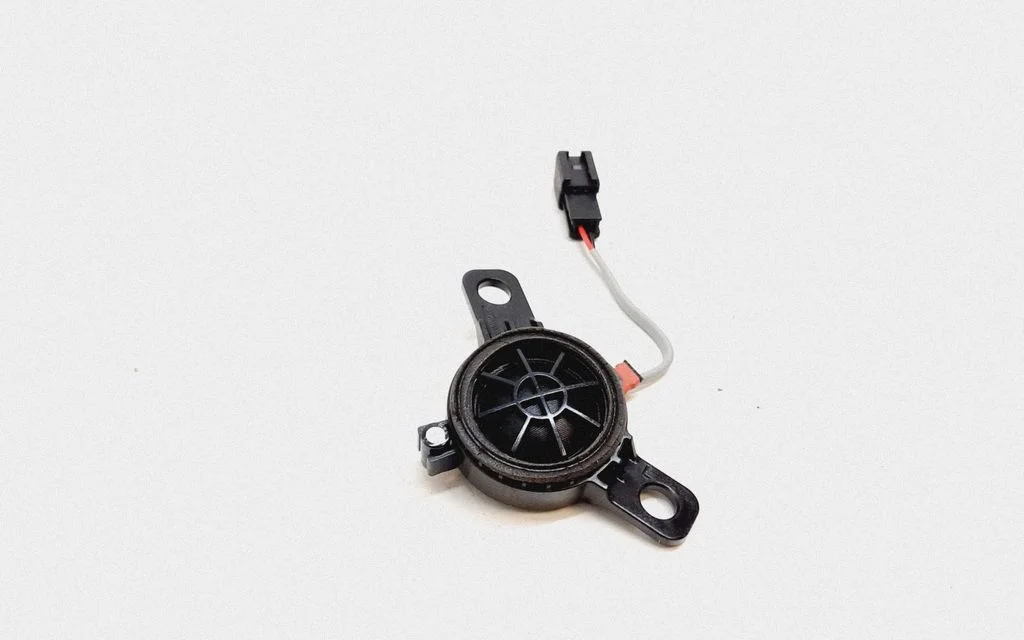 Front door high frequency speaker 96310D9100