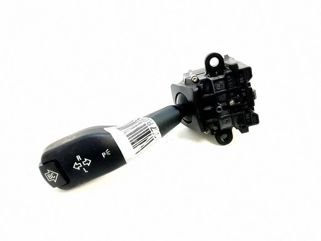 Indicator stalk – BMW X5 E53 (1999-2006)