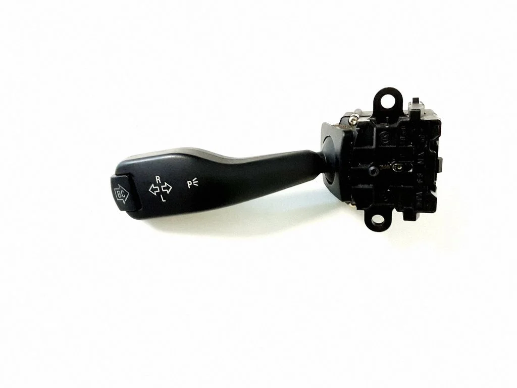 Indicator stalk – BMW X5 E53 (1999-2006)