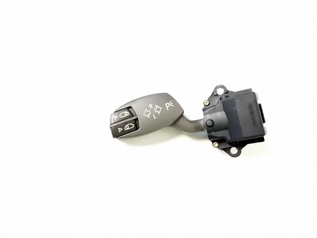 Indicator stalk – BMW 7 Series E65 E66 (2001-2008)