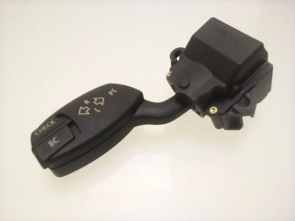 Indicator stalk – BMW 5 Series E60 E61 (2004-2010)