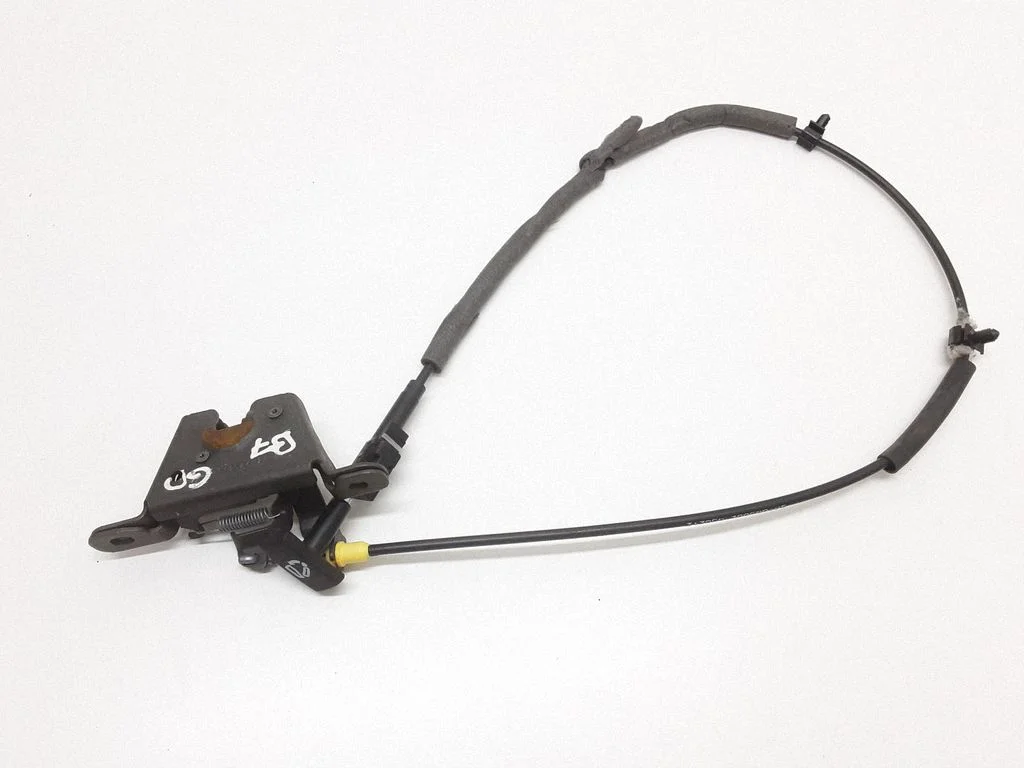 Seat back rest lock catch – Volkswagen Passat CC (2008-2016)