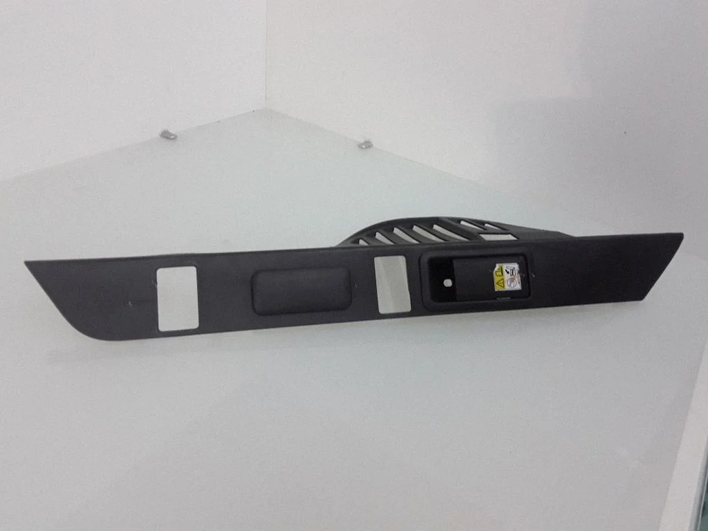 Seat back rest control lever/handle – Land Rover Range Rover Evoque L551 (2018-)
