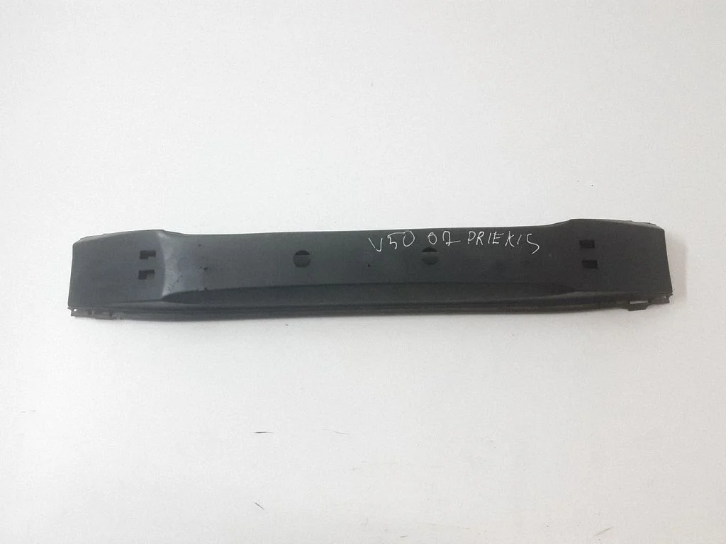 Esistange tugitala – Volvo V50 (2008-2012)