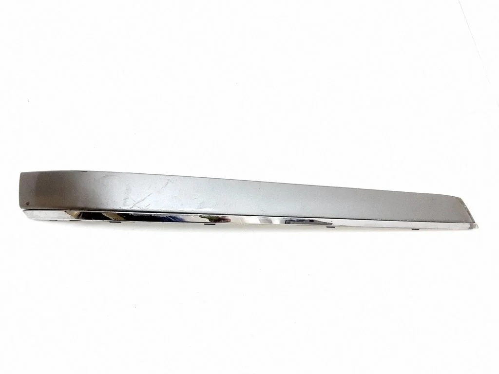 Listwa zderzaka tylnego – BMW Seria 7 E65 E66 (2001-2008)