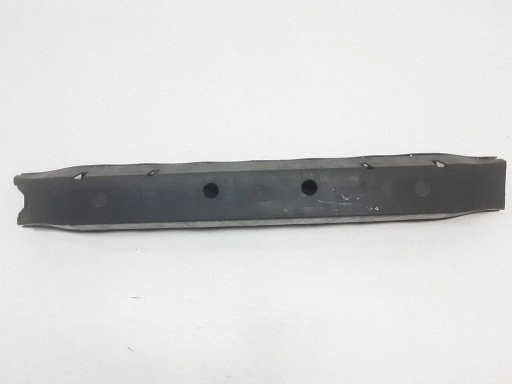 Front bumper support beam – Volvo XC60 (2009-2013)