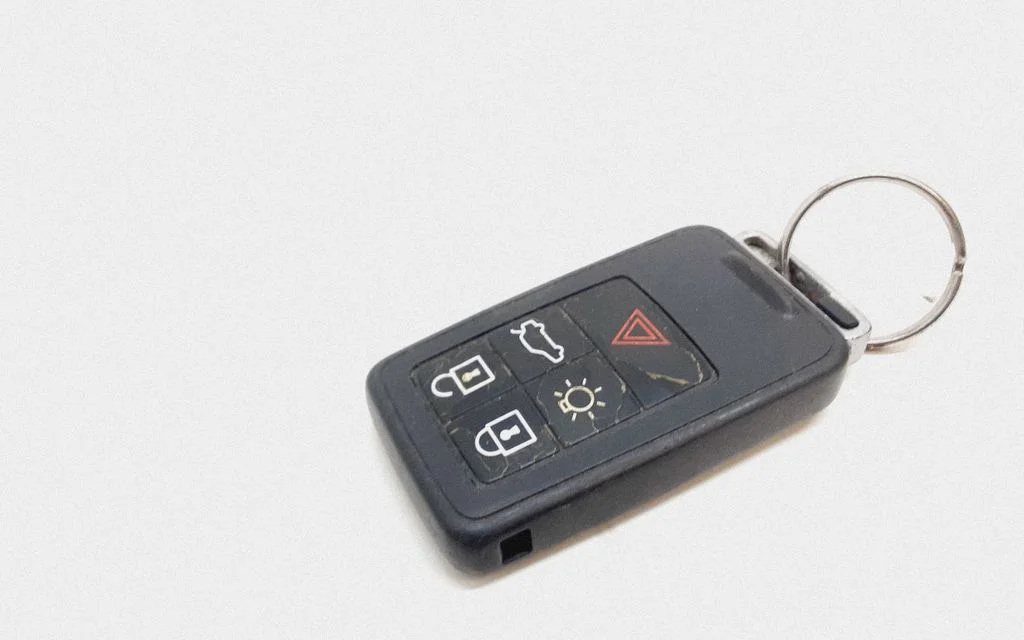 Ignition key/card – Volvo V70 (2005-2008)