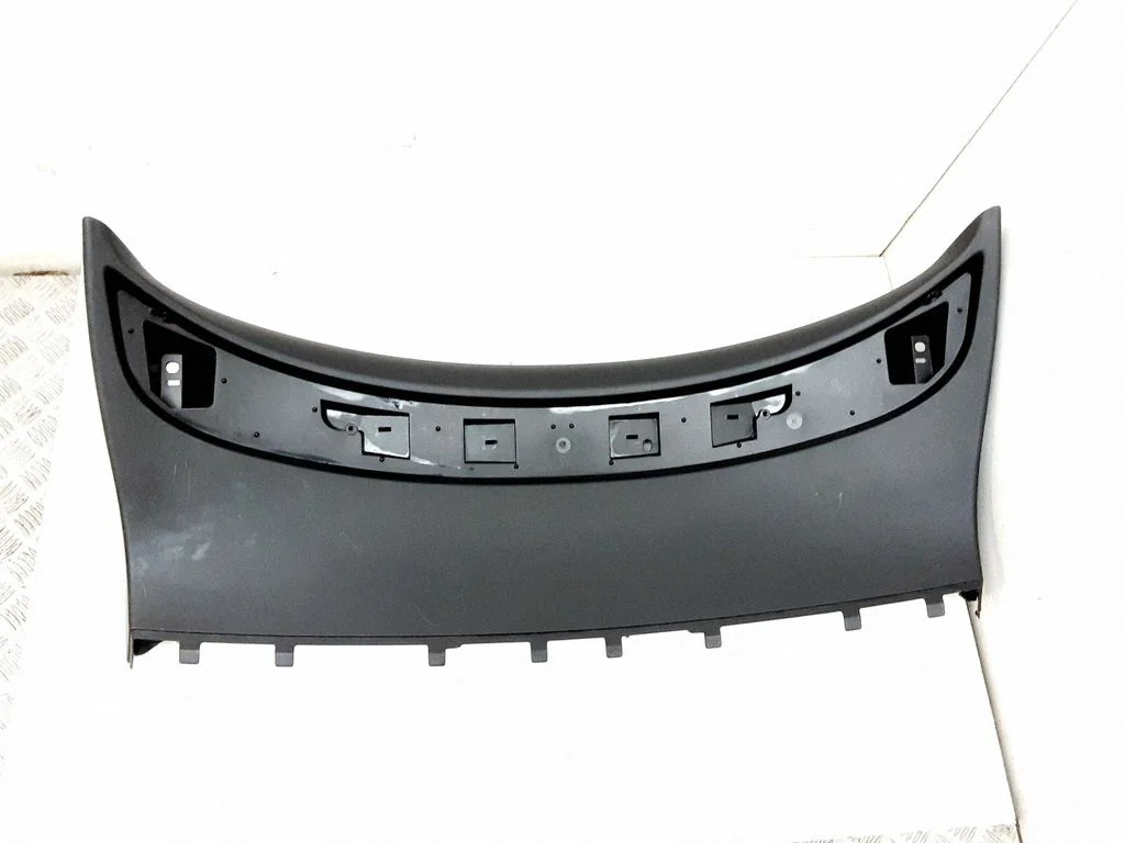 Tailgate trim – Mercedes-Benz ML-Class W166 (2012-2017)