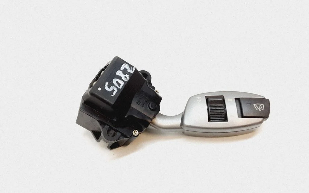 Wiper control stalk – BMW 7 Series E65 E66 (2001-2008)