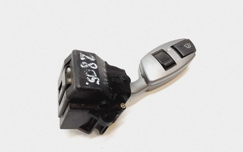 Wiper control stalk – BMW 7 Series E65 E66 (2001-2008)