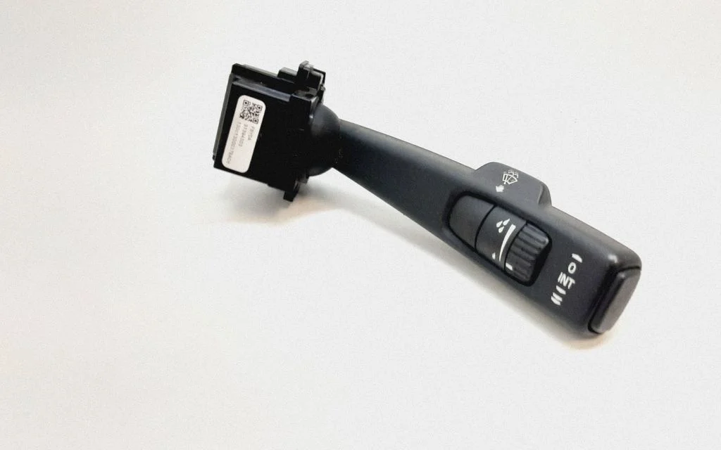 Klaasipuhastite hoob – Volvo S60 (2011-2013)