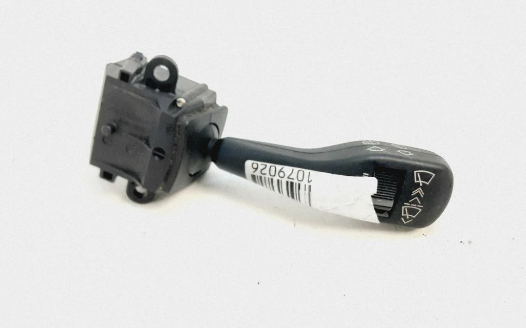 Klaasipuhastite hoob – BMW X5 E53 (1999-2006)