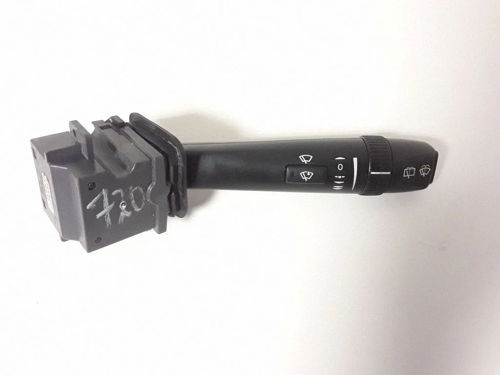 Wiper control stalk – Volvo XC90 (2003-2006)