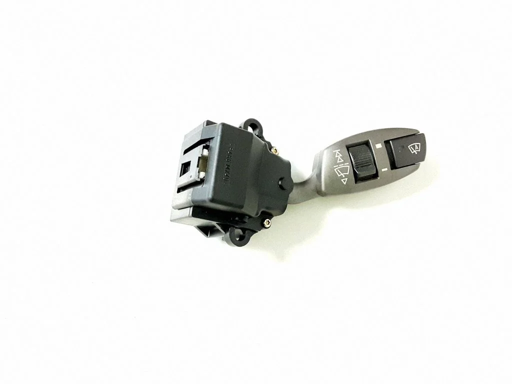 Wiper control stalk – BMW 7 Series E65 E66 (2001-2008)