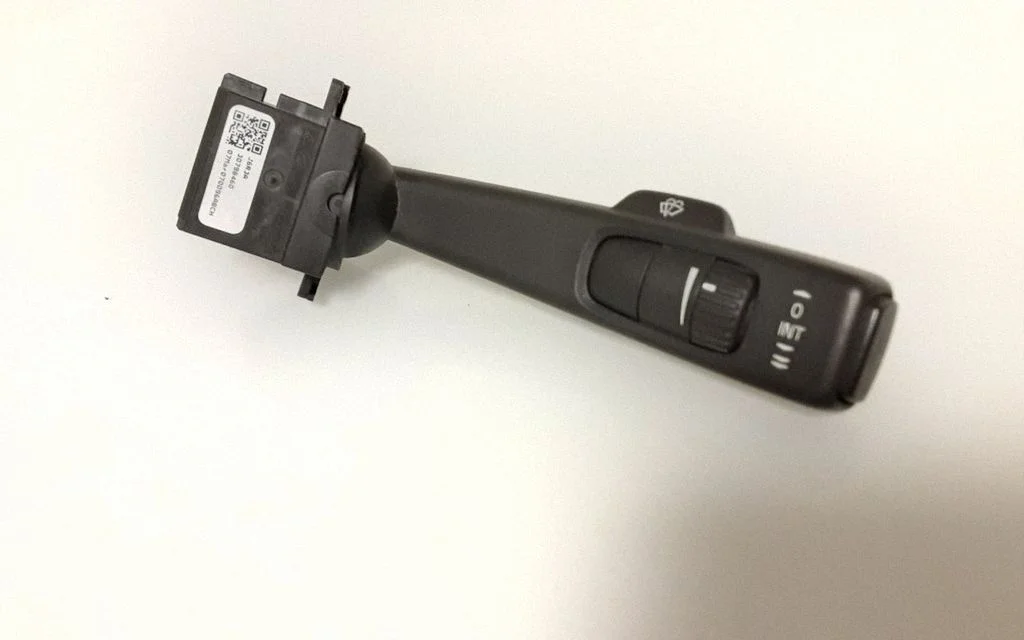 Wiper control stalk – Volvo S80 (2007-2013)