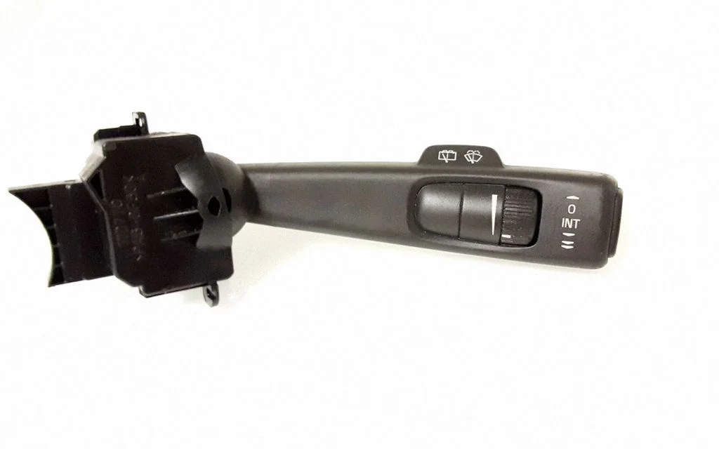 Klaasipuhastite hoob – Volvo V50 (2004-2007)