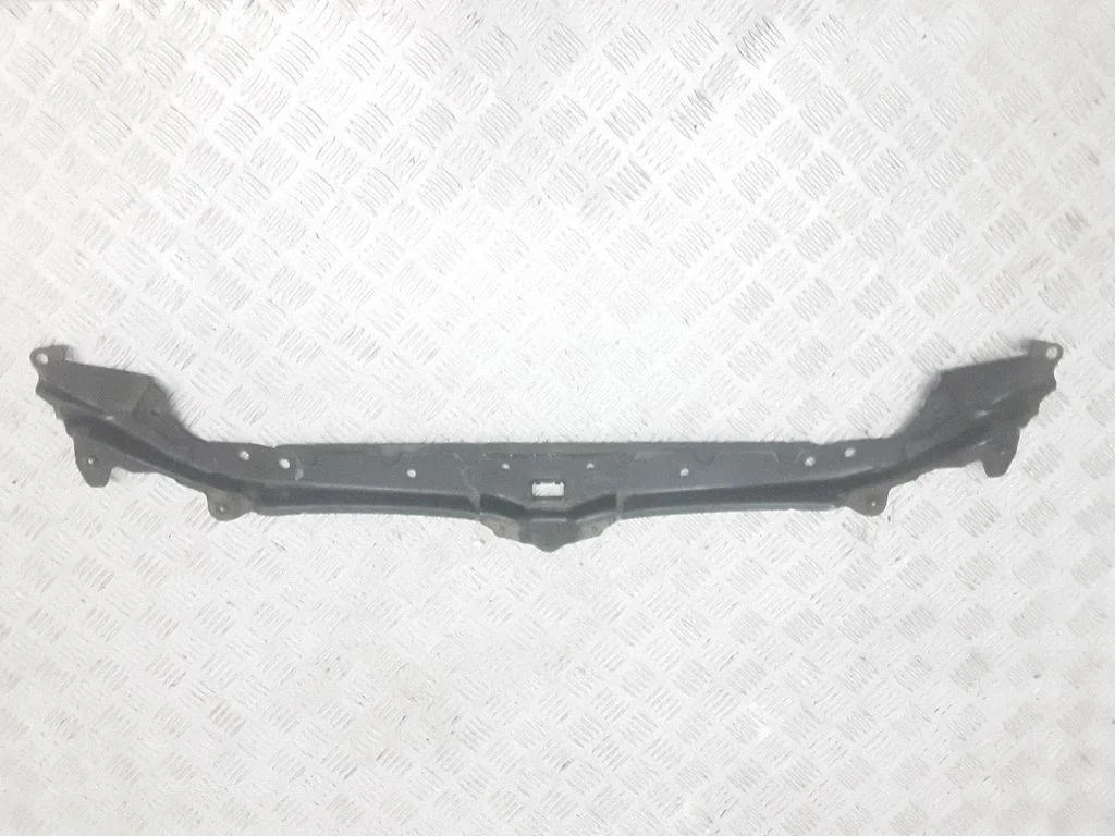 Top upper radiator support slam panel – BMW 5 Series E60 E61 (2004-2010)