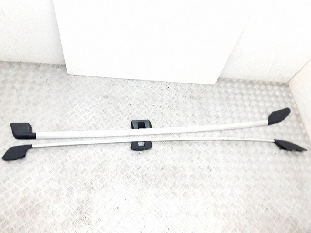 Roof bar rail – Volvo XC70 (2001-2004)