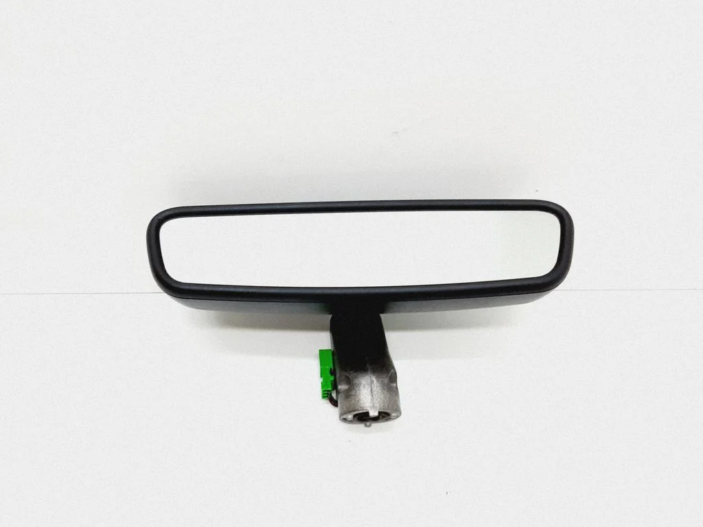 Tahavaatepeegel (salongis) – Volvo XC60 (2009-2013)