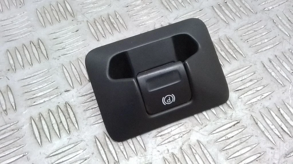 Hand parking brake switch – Volvo XC60 (2014-2016)