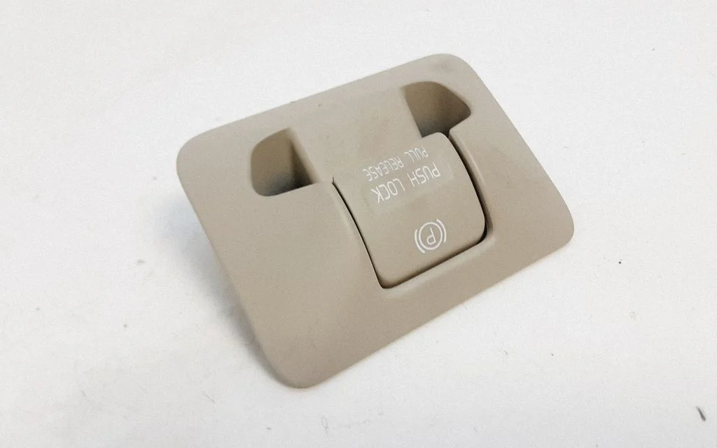 Hand parking brake switch – Volvo XC60 (2009-2013)