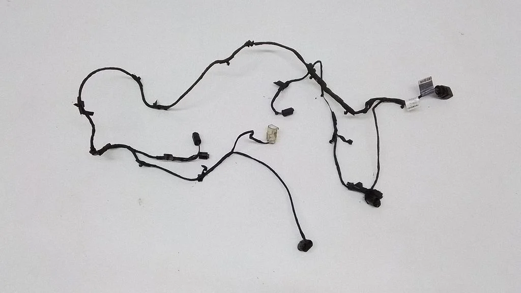 Parking sensor (PDC) wiring loom – BMW 7 Series F01 F02 F03 F04 (2008-2016)