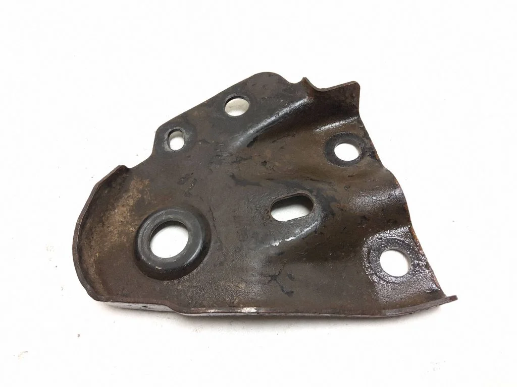 Muu esivedrustuse osa – Volvo XC60 (2009-2013)