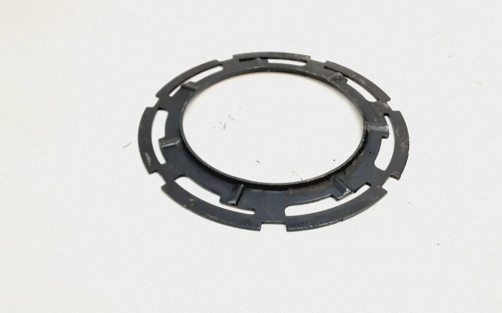 Kütusepumba (paagis) lukustusmutter – Volvo V60 (2011-2013)