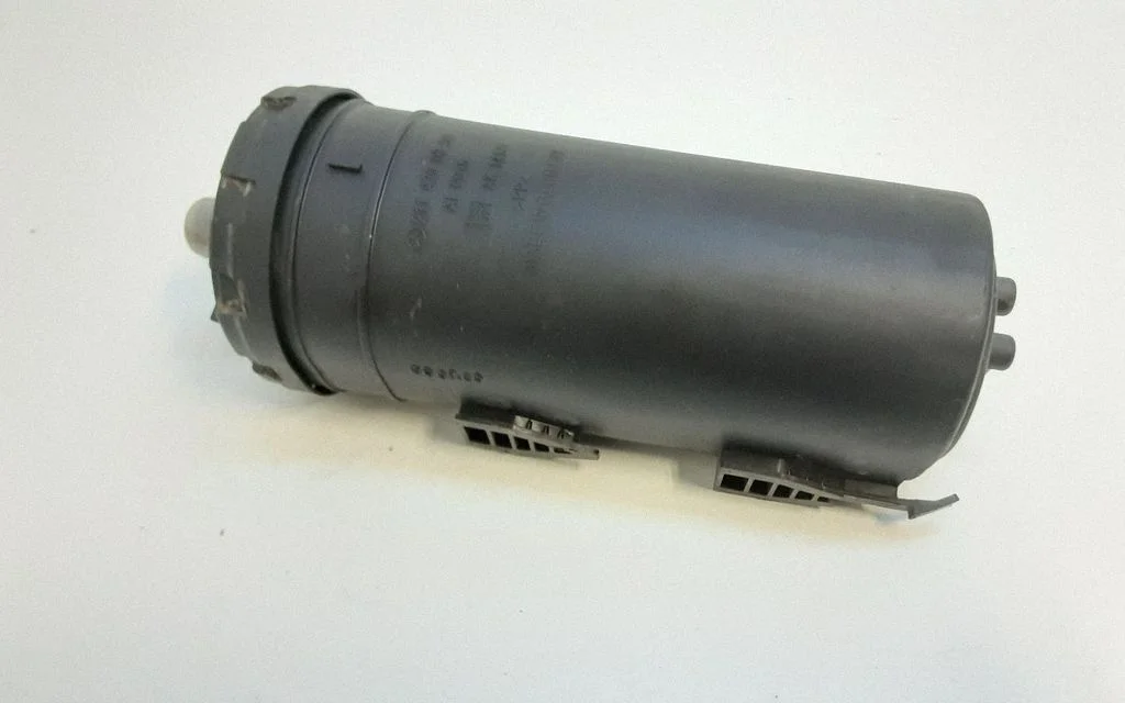 Aktiivsöe (kütuseaurude) filter – Mercedes-Benz CLS-klass C219 (2003-2011)