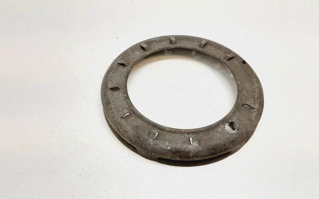 Kütusepumba (paagis) lukustusmutter – BMW 1-seeria E81 E87 (2004-2011)
