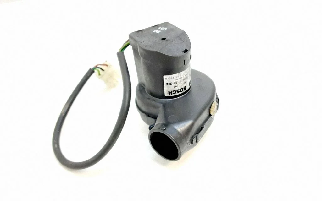 Engine control unit/module fan – BMW X5 E53 (1999-2006)