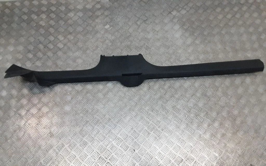 Sill/side skirt trim – Volkswagen Passat CC (2008-2016)